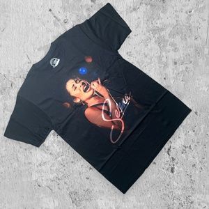Selena x T-Shirt x Médium